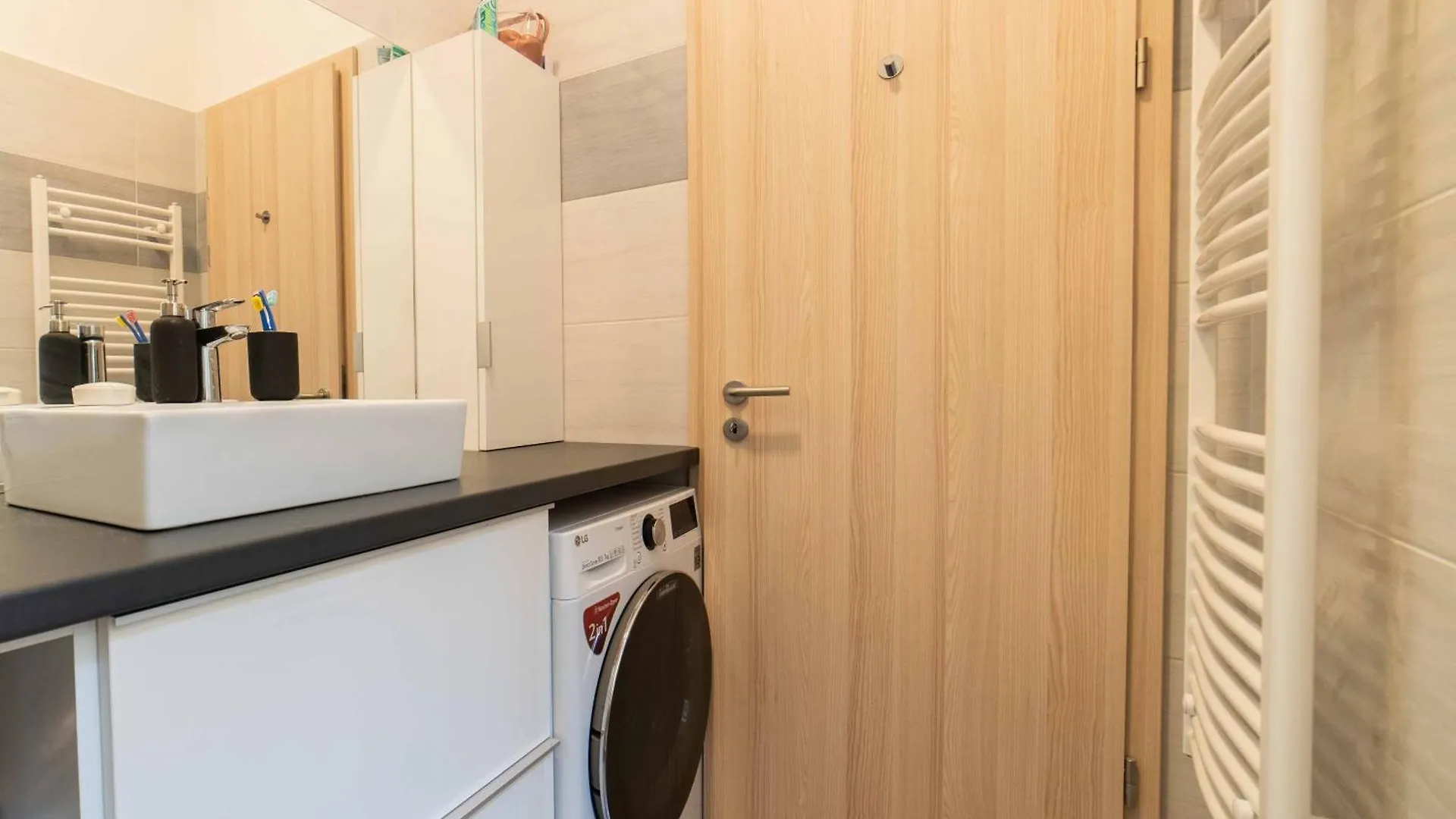 Fiumei Studio Apartment Budapest Hungary